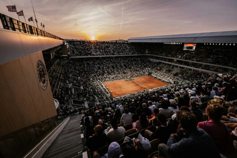 Por que Roland Garros insiste em “esconder” o tênis feminino à noite?