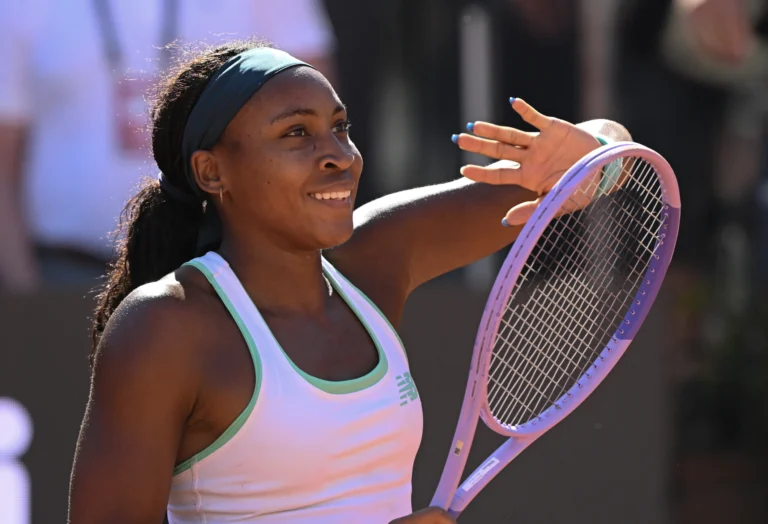 Coco Gauff faz história em Roma e aguarda Swiatek ou Svitolina