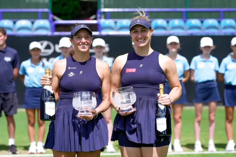 Luisa Stefani e Gabriela Dabrowski são campeãs em Eastbourne