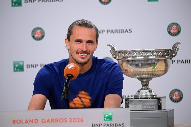 Zverev rebate rótulos após título de Roland Garros: “Podem me chamar do que quiserem, não me importo”