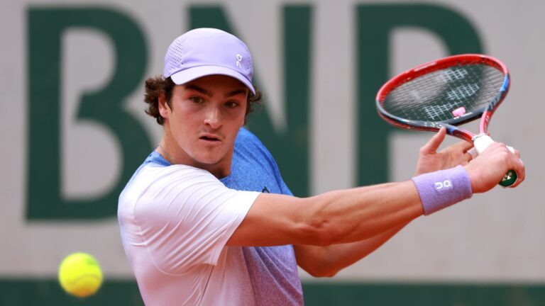 Horário e onde assistir ao vivo o ATP de Halle 2026 com João Fonseca