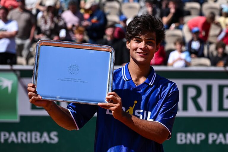 Fã de Djokovic e Fonseca: Guto Miguel celebra título em Paris, mas com os pés no chão